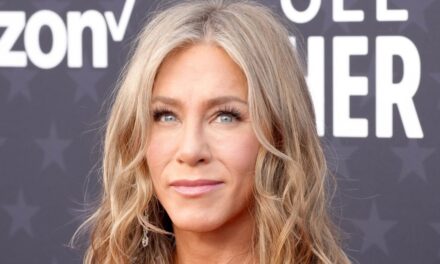 Jennifer Aniston révèle une bataille déchirante de 20 ans : « Ils ne connaissaient pas mon histoire »