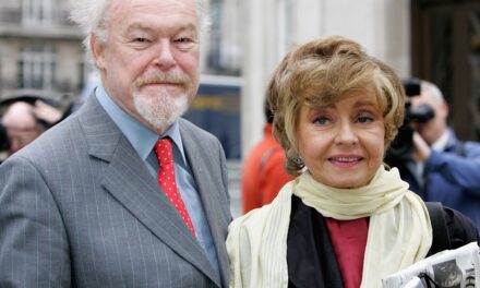 Prunella Scales décède à l&rsquo;âge de 93 ans – 11 mois après son mari Timothy West
