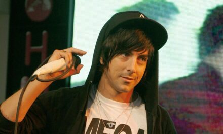 Le chanteur des Lostprophets, Ian Watkins, est mort après l&rsquo;attaque d&rsquo;une prison, la cause du décès révélée