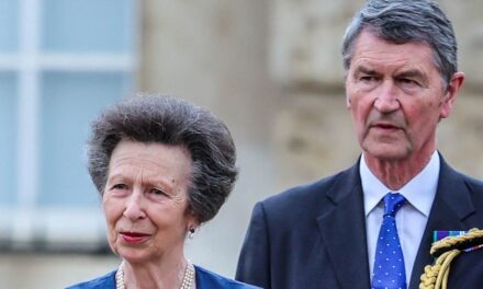 La princesse Anne sera rejointe par son mari Tim Laurence lors d&rsquo;une visite royale en Australie et à Singapour