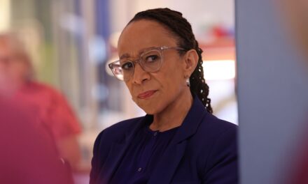 Chicago Med jette le fils de Goodwin pour la saison 11 – et vous le reconnaîtrez à partir d&rsquo;un émission HBO à succès