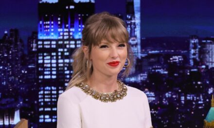 Taylor Swift Apparition en fin de soirée: Jimmy Fallon, Seth Meyers et Graham Norton 2025 Dates révélées
