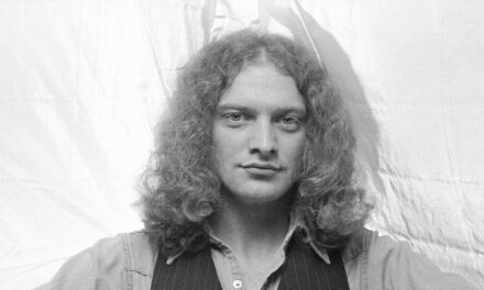 La légende de la musique des années 80 déclare sa dernière tournée – détails