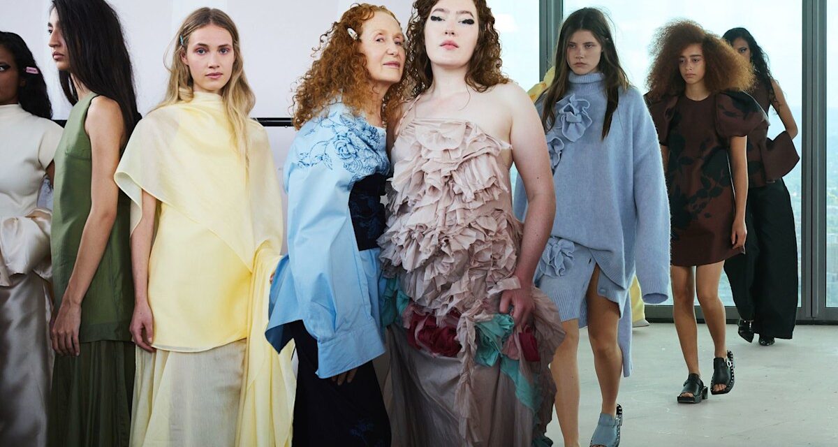 Rencontrez Marques&rsquo;almeida – La marque prenant la mode contemporaine à de nouveaux sommets punks