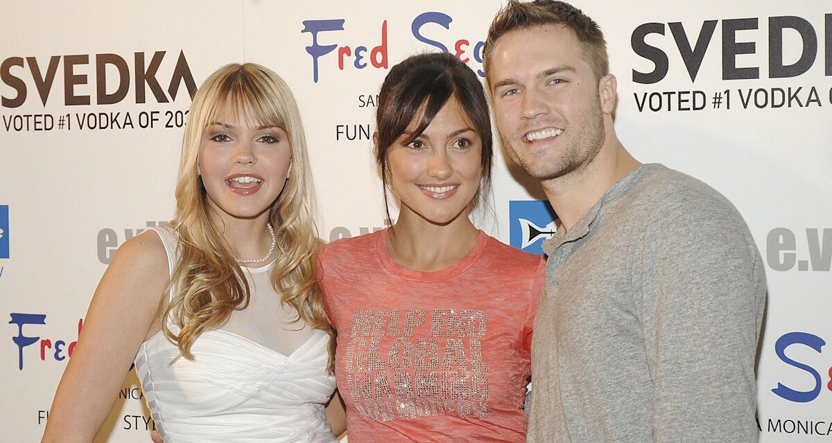 Les stars de Friday Night Lights se réunissent 19 ans après la première de la série : les fans disent tous la même chose