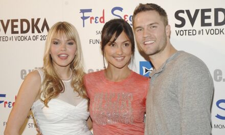 Les stars de Friday Night Lights se réunissent 19 ans après la première de la série : les fans disent tous la même chose