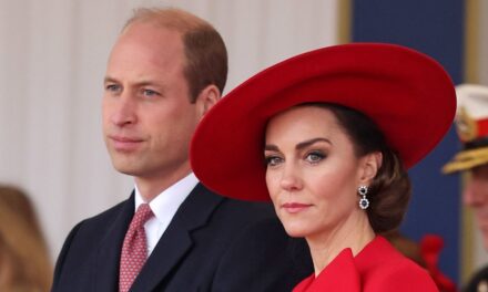 Le prince William parle de perdre le chien de famille bien-aimé Lupo