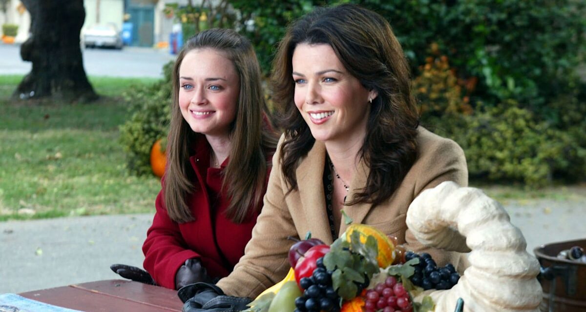 Gilmore Girls met en vedette des rumeurs de boeuf d&rsquo;annulation avec une apparition surprise lors de la cérémonie de Lauren Graham Walk of Fame