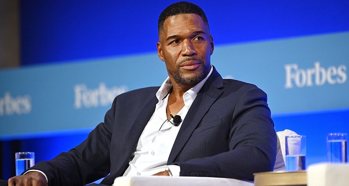 Les filles jumelles de GMA Michael Strahan entrent dans un « nouveau chapitre de la vie » : « Où est passé le temps »