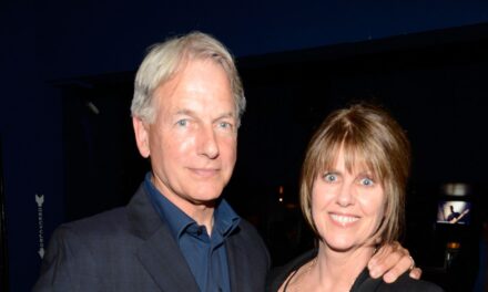 La raison tranquille de l&rsquo;épouse de Mark Harmon, Pam Dawber, de célébrer des mois après avoir accueilli un nouveau membre de la famille