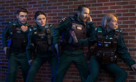 Le crime incontournable des incontournables si vous aimez les lumières bleues