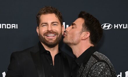 Rencontrez le mari de la star de Hallmark, Jonathan Bennett