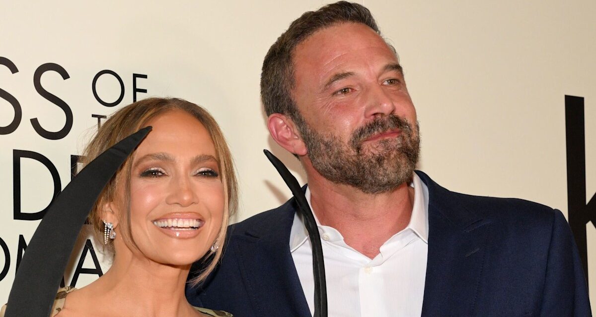 La réunion de tapis rouge de Jennifer Lopez et Ben Affleck est disséquée par un expert en langage corporel – ce que vous avez peut-être manqué