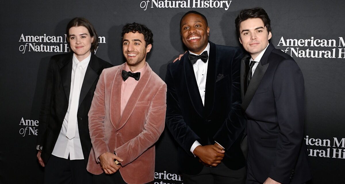 SNL a accueilli des comédiens de remise à Back pour Farewell Party avant la première saison 51