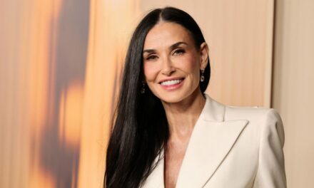 Demi Moore révèle les emplois « humiliants » qu&rsquo;elle occupait avant sa percée