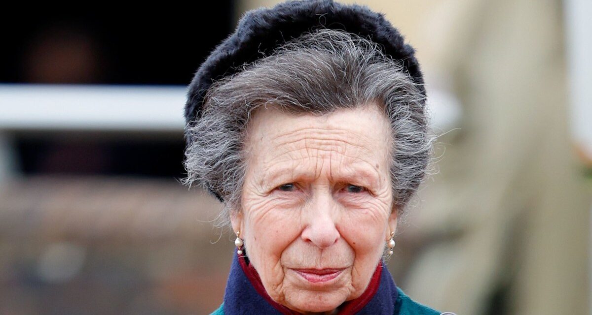 Pourquoi la princesse Anne a été forcée de manquer le service du dimanche du Souvenir