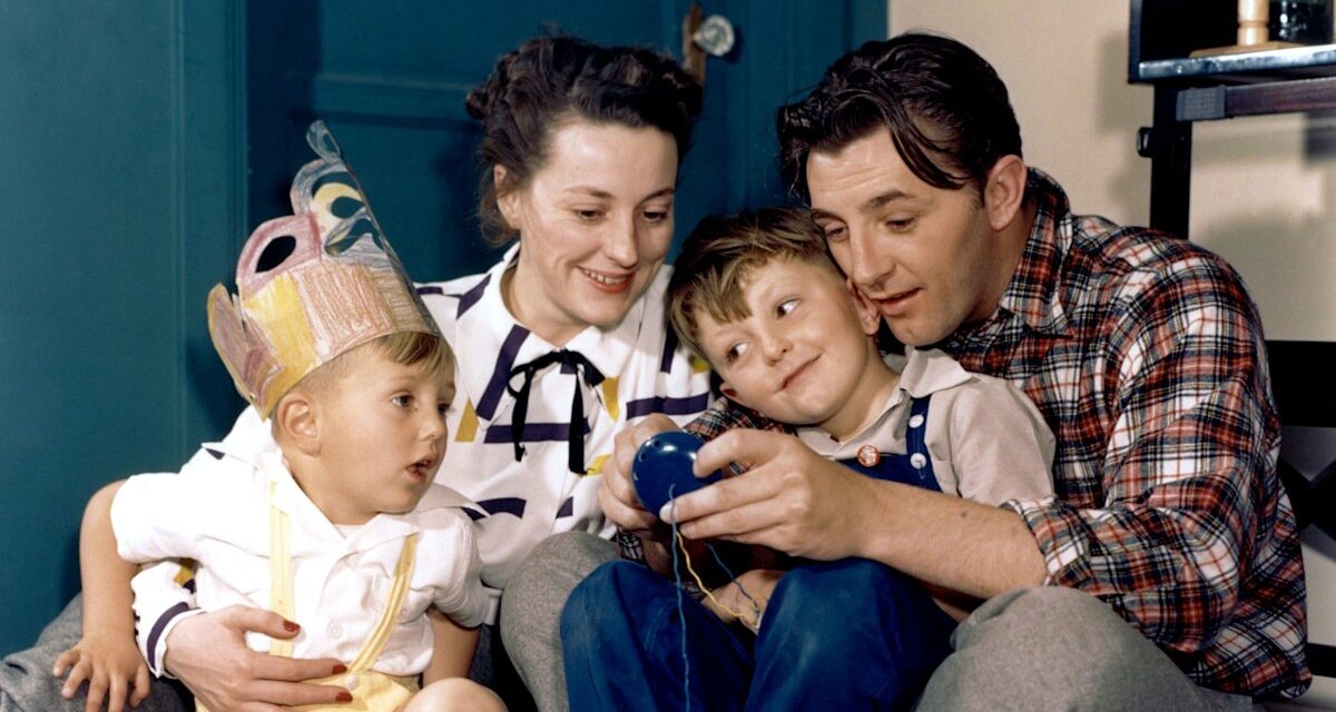 Le fils de la sosie de Robert Mitchum, James, meurt à l&rsquo;âge de 84 ans