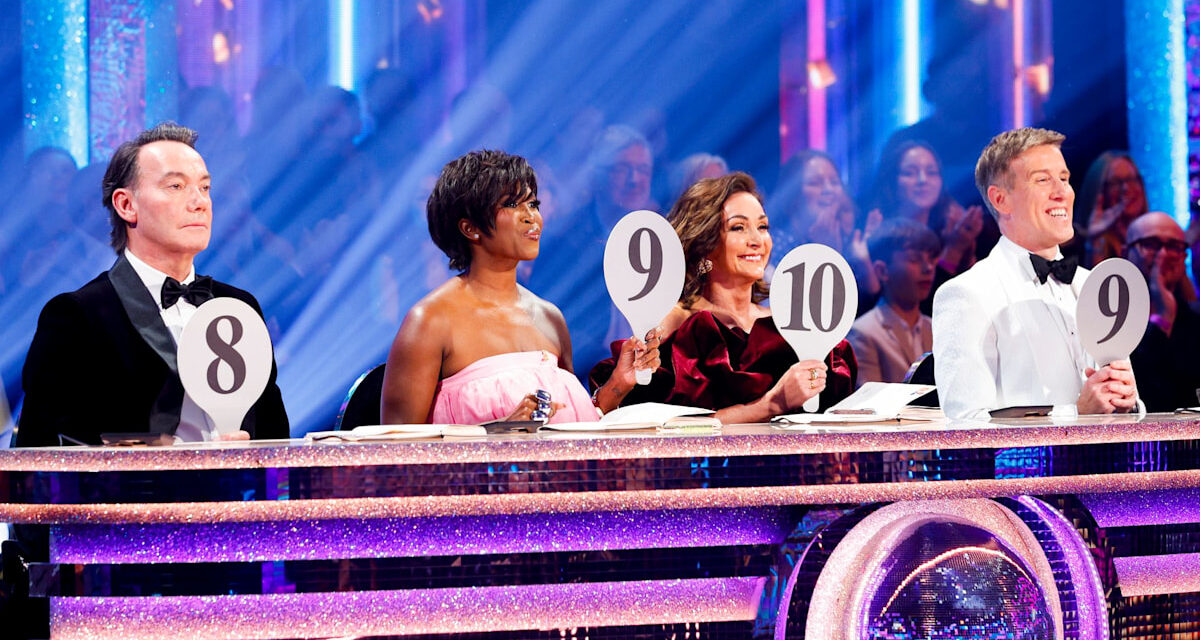 Les juges de Strictly Come Dancing sont divisés alors que la troisième célébrité quitte la compétition
