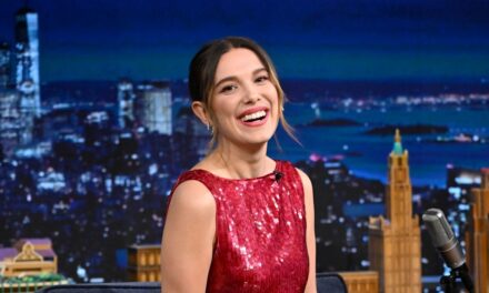 Millie Bobby Brown fait fondre les cœurs avec la première photo de sa petite fille