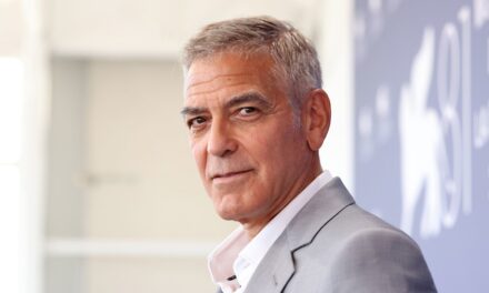 George Clooney révèle la raison inattendue pour laquelle il s&rsquo;est « saoul à peine » après sa perte
