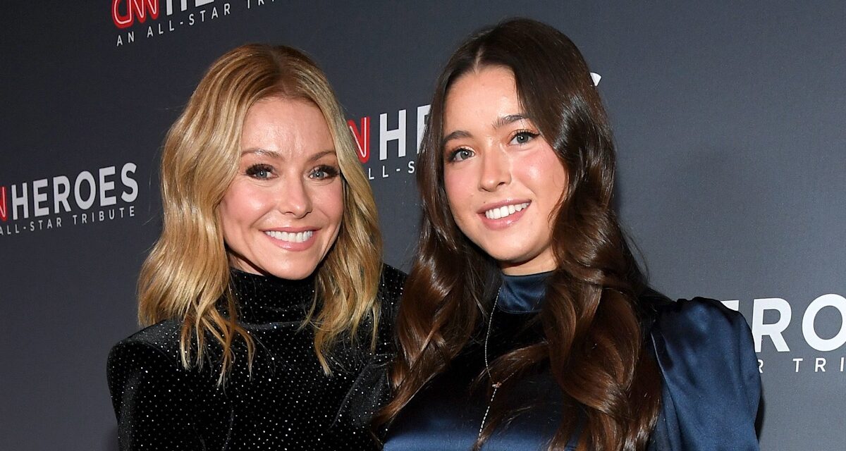 La fille de Kelly Ripa et Mark Consuelos parle d&rsquo;un « nouveau chapitre » alors que ses parents l&rsquo;inondent de soutien