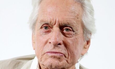 Michael Douglas fait une confession surprenante : « Faites attention à ce que vous souhaitez »