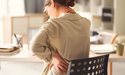 Causes courantes de douleurs au dos et au cou – et comment atténuer les symptômes