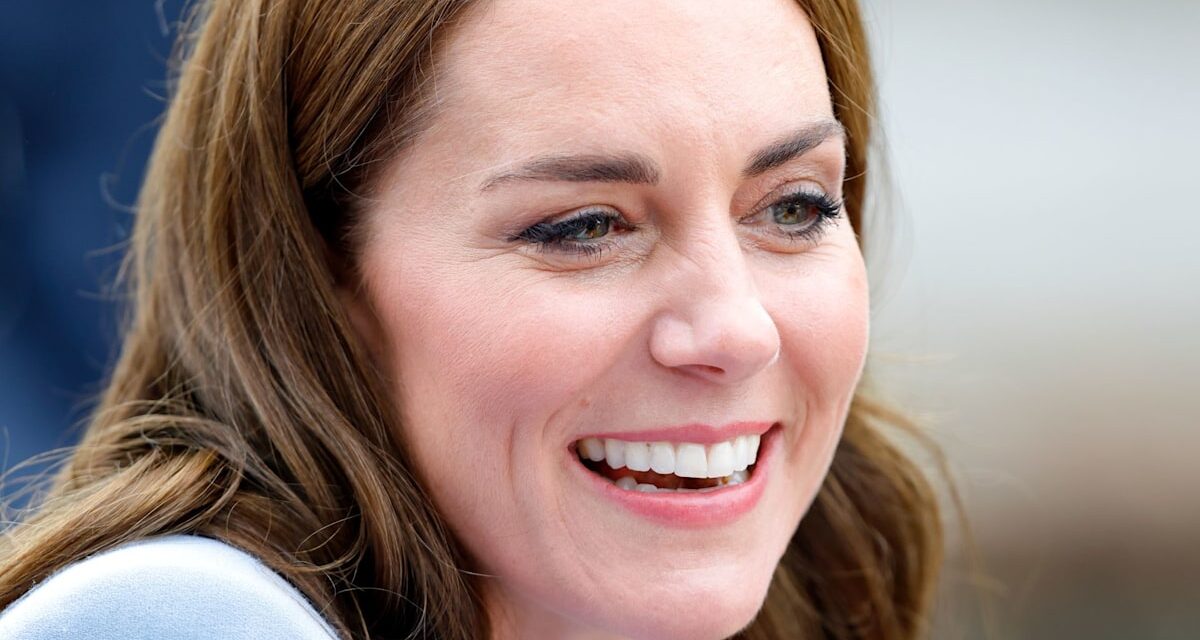 Kate Middleton était « discrètement puissante » en robe de déesse grecque