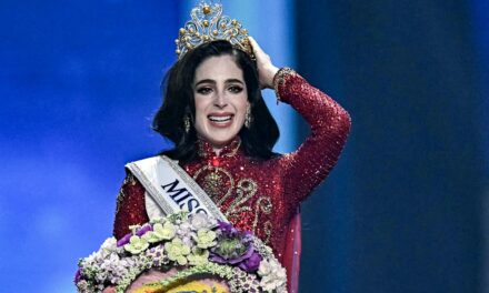 Tout sur la gagnante de Miss Univers 2025, Fátima Bosch – ex célèbre, père puissant et sa controverse lors du concours