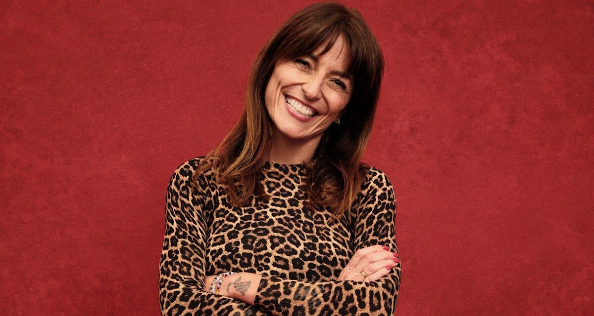 Exclusif : Davina McCall se dit « reconnaissante pour chaque minute » alors qu&rsquo;elle parle de son futur mariage après une opération secrète contre le cancer du sein