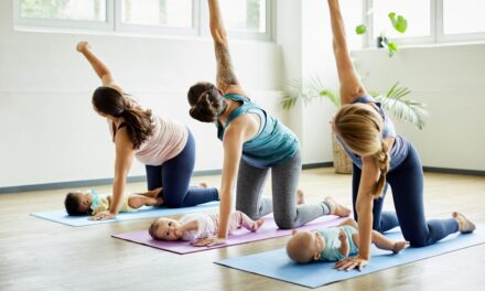 Des exercices postnatals qui permettront aux nouvelles mamans de se sentir à nouveau fortes – à partir de 30 secondes seulement