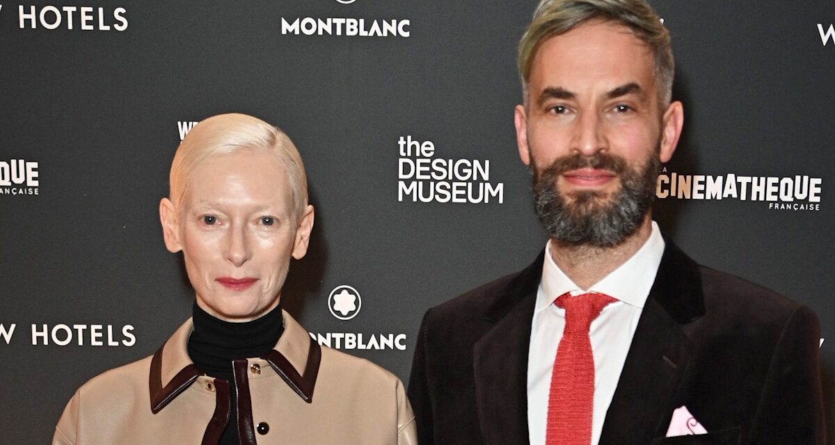 Tilda Swinton fait une apparition ultra rare sur le tapis rouge avec son partenaire