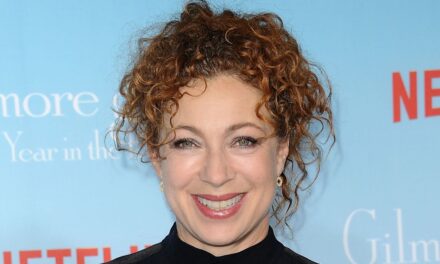 Rencontrez l&rsquo;ancienne fille actrice d&rsquo;Alex Kingston qu&rsquo;elle partage avec son ex-mari Florian