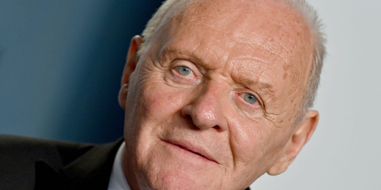 Anthony Hopkins fait une confession choquante sur son deuxième mariage : « J&rsquo;en assume l&rsquo;entière responsabilité »