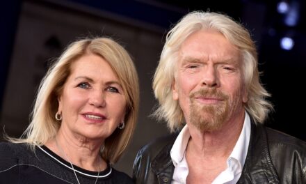 Le voyage compliqué de Richard Branson jusqu&rsquo;à sa maison de 180 000 $ à Necker Island avec sa femme Joan