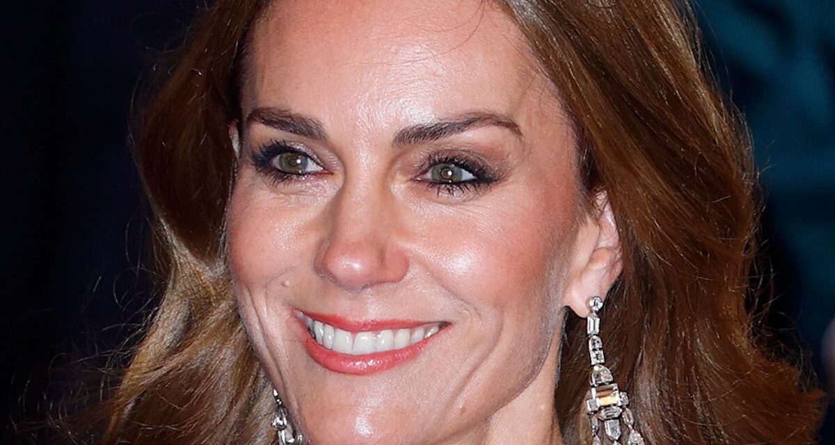 Kate Middleton maîtrise les tendances de la mode de la « génération Z » et les rend millénaires – en voici la preuve