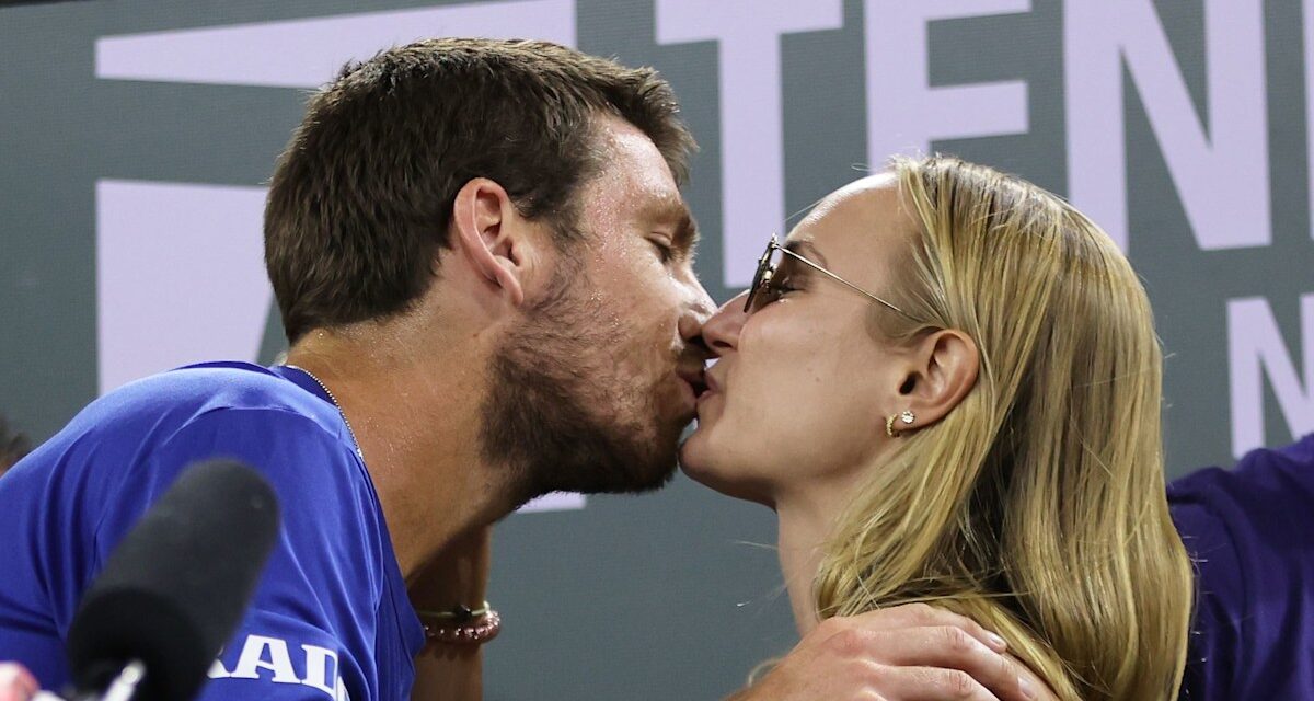 La star du tennis Cameron Norrie annonce ses fiançailles avec Louise Jacobi lors d&rsquo;un safari intime