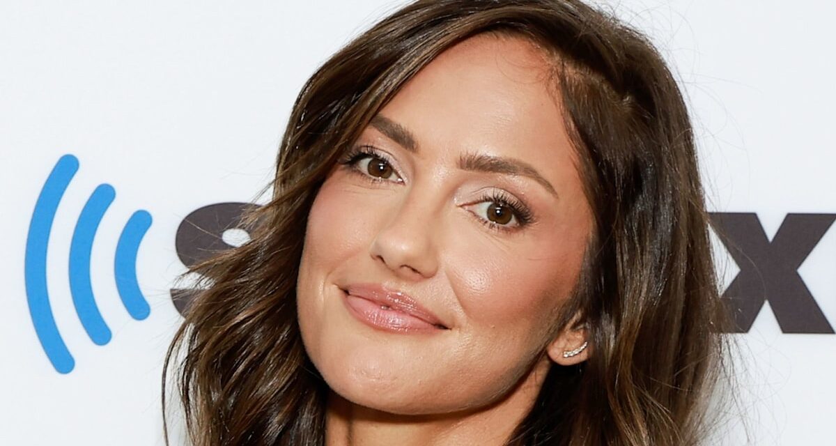 Minka Kelly a une réponse inattendue lorsqu&rsquo;elle est interrogée sur sa romance avec son célèbre petit ami dans l&rsquo;émission Today