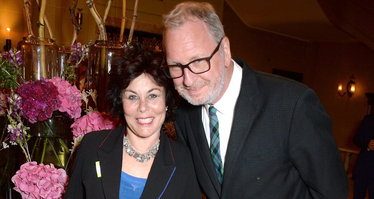 Ruby Wax obligée de défendre son mariage après avoir laissé mijoter des « tensions »