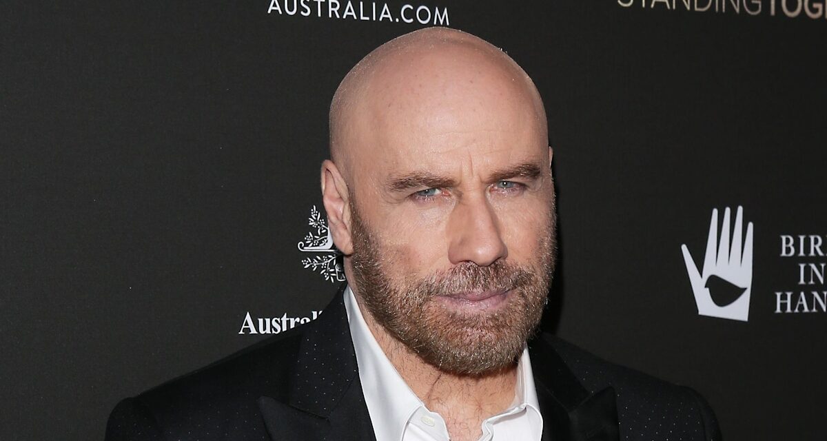 REGARDER : John Travolta impressionne avec la dernière vidéo de son fils casse-cou Ben
