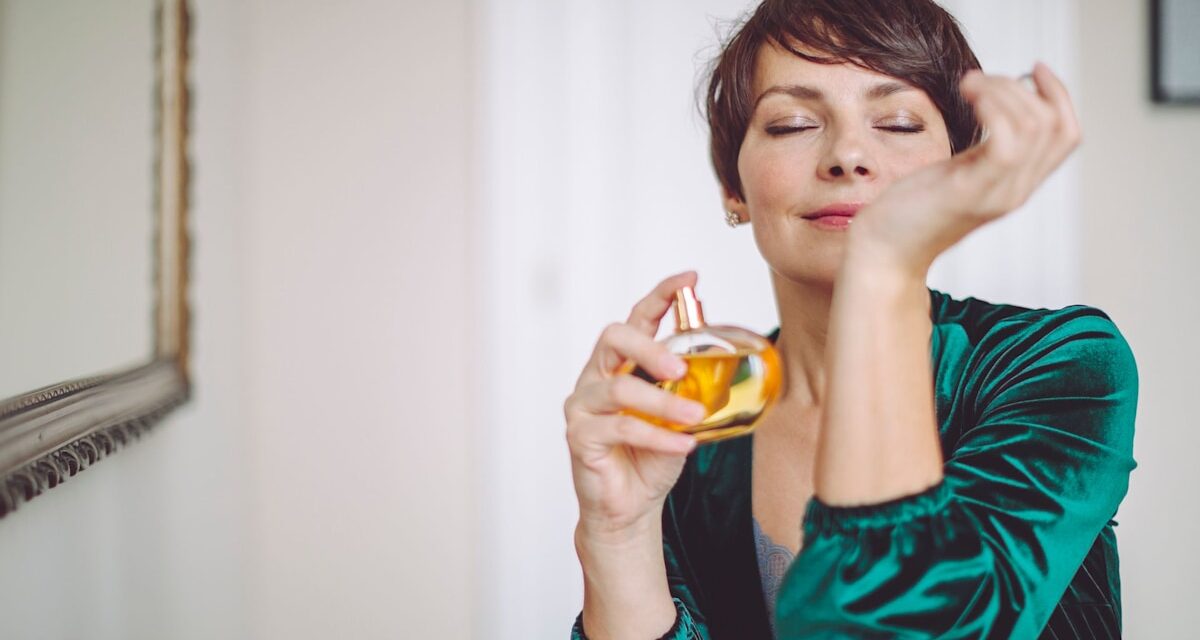 Le parfum de votre grand-mère revient à la mode : 9 notes de retour, de la lavande à la rose