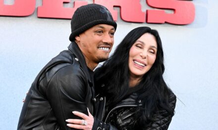 Cher, 79 ans, révèle la véritable raison pour laquelle sa relation avec son petit ami de 39 ans fonctionne