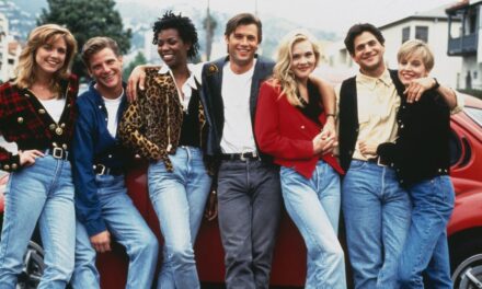 La star de Melrose Place révèle qu&rsquo;on lui avait initialement proposé le rôle révolutionnaire de Brad Pitt