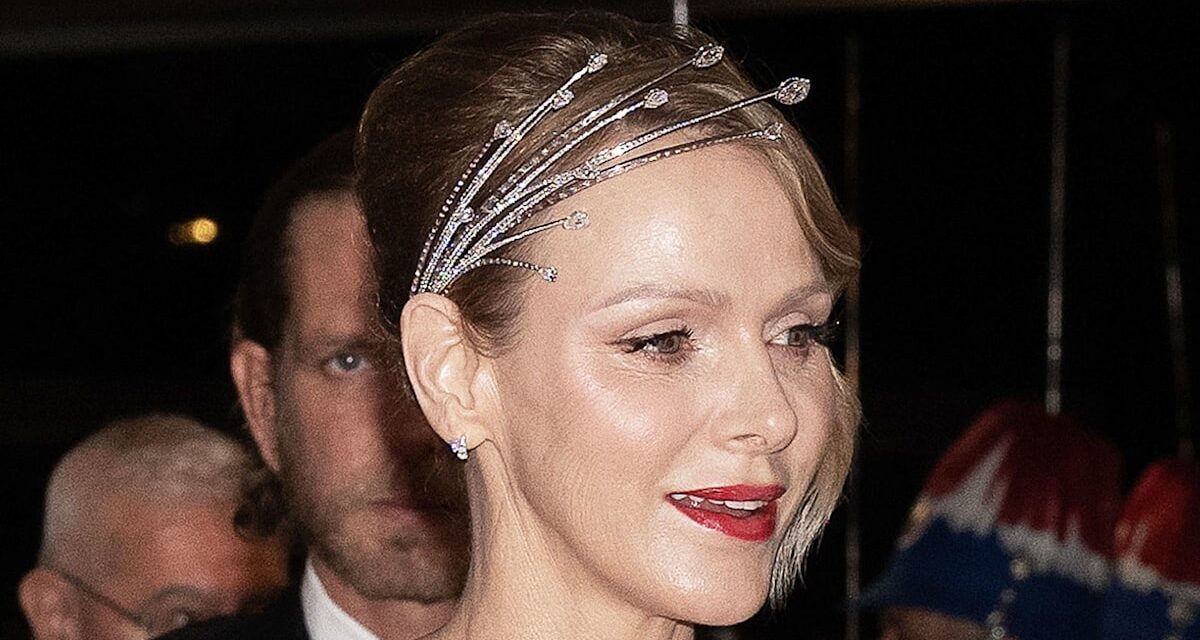 La princesse Charlène recrée son look de mariée d&rsquo;il y a 14 ans – dans une robe Armani « sculpturale »