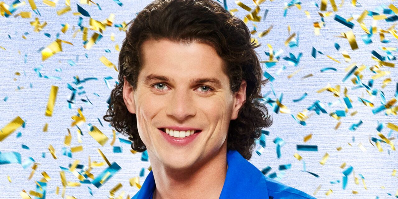 Lewis Cope de Strictly aborde son expérience de danse antérieure en direct à l&rsquo;antenne