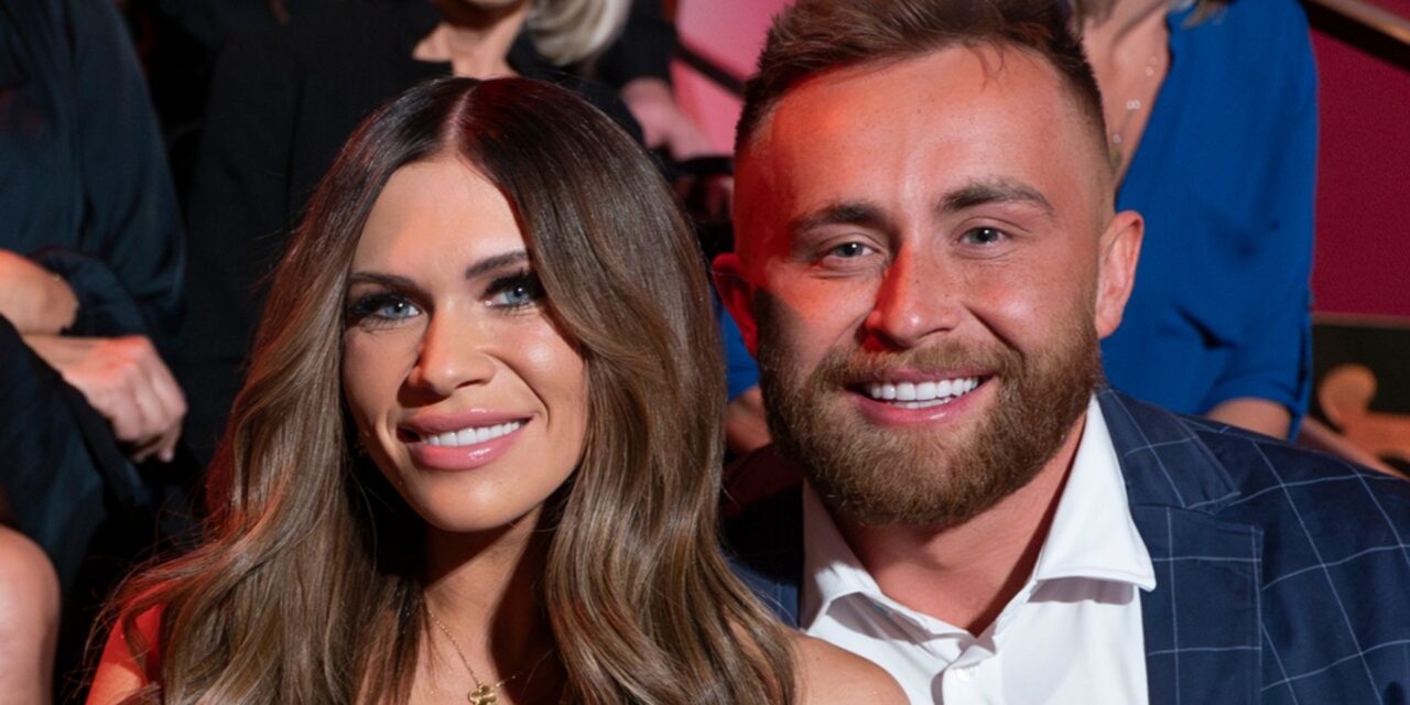 Dans la vie secrète de Jessi Ngatikaura, épouses mormones, et le mariage compliqué de son mari Jordan