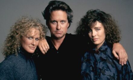 La star de cinéma des années 80 semble totalement méconnaissable dans une nouvelle vidéo