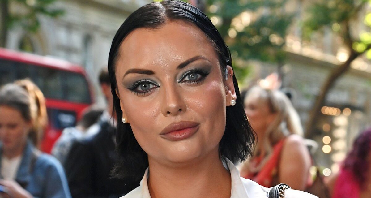 Je suis un fan de célébrités ému alors que Shona McGarty réfléchit à ses fiançailles rompues
