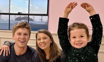 La fille de Bindi Irwin fait fondre les cœurs en soutenant son oncle Robert avant la performance émouvante du DWTS