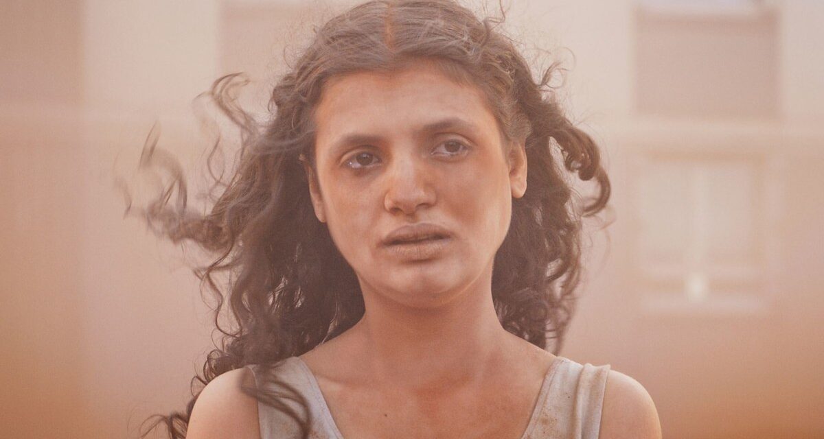 La réalisatrice d&rsquo;Alpha Julia Ducournau sur la question « existentielle » de l&rsquo;amour inconditionnel – exclusive